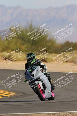 media/Oct-03-2022-Moto Forza (Mon) [[5f077a3730]]/Intermediate Group/Session 2 (Turn 10)/